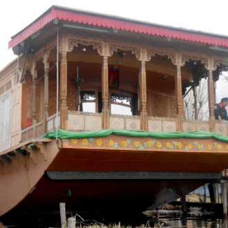 Starling Houseboat, Srinagar 3